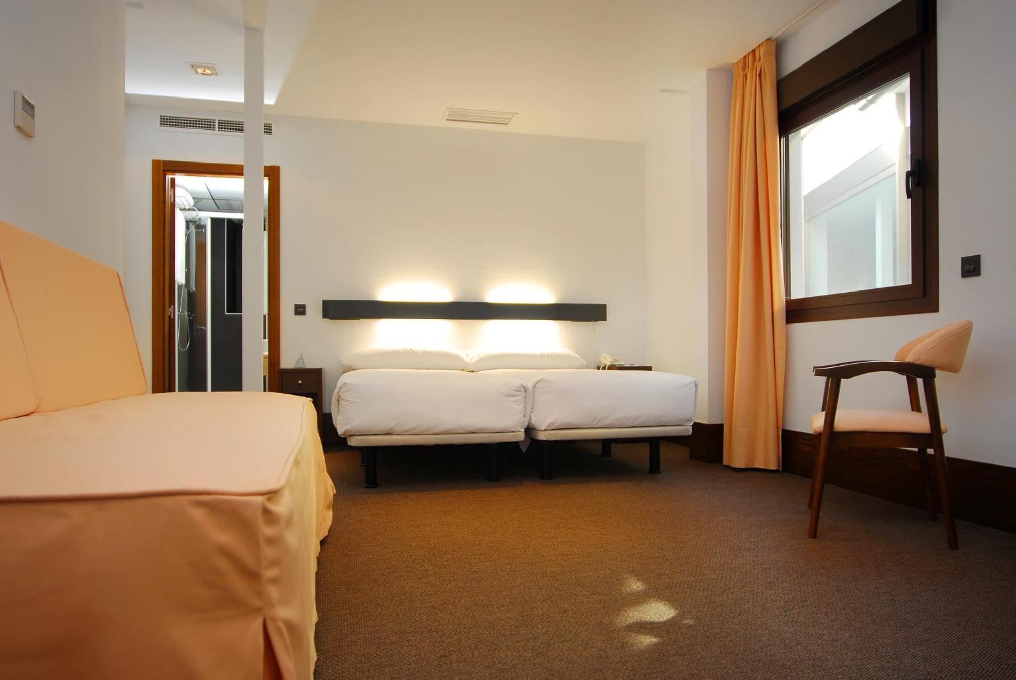 Hotel Domus Plaza Zocodover Толедо Экстерьер фото